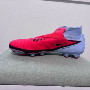 Nike Phantom 6 High Soccer Cleats
